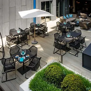 Hotel One