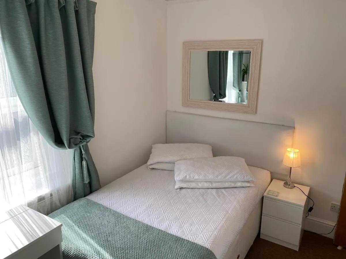 A & B Guest House Cambridge Ltd 3*, Cambridge (Cambridgeshire)