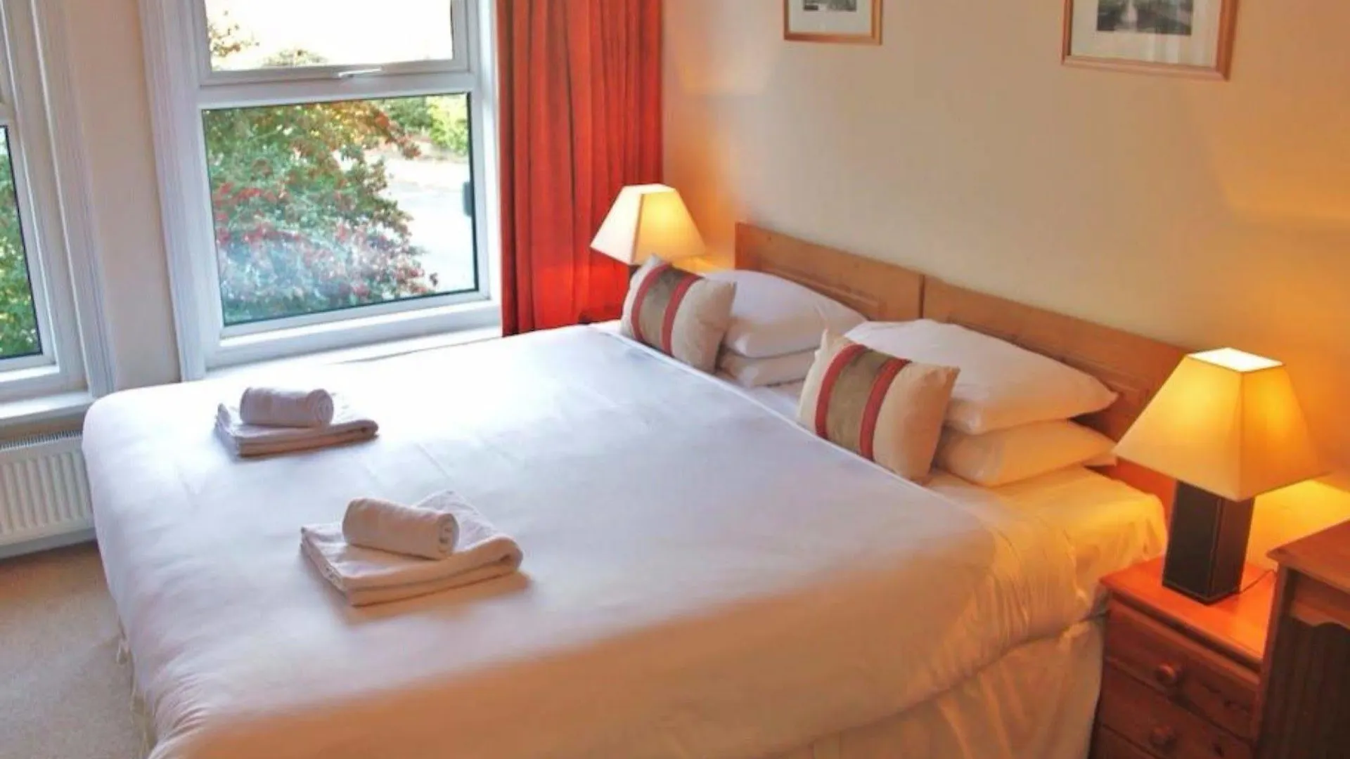 A & B Guest House Cambridge Ltd  Cambridge (Cambridgeshire)